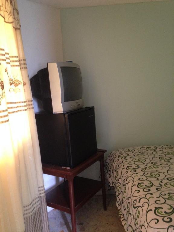 Hostal Makea Pachuca Ngoại thất bức ảnh